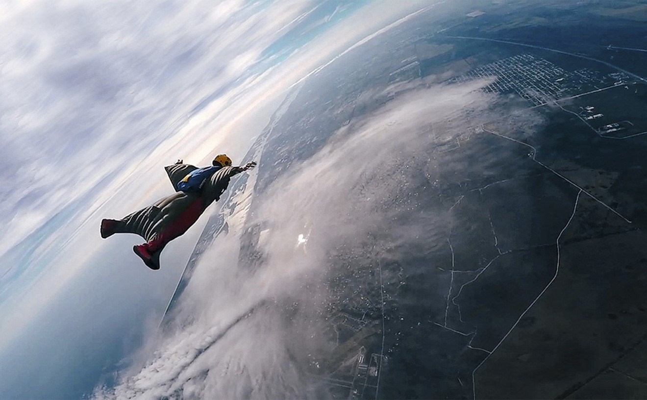 Florida Man Wingsuits From 14,000 Feet