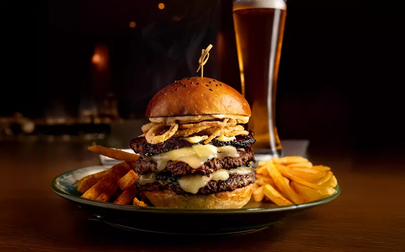 Image: D's Sports Bar creates Italian-American comfort dishes with a twist – think provolone arancini, Wagyu meatballs, and loaded nachos to start.