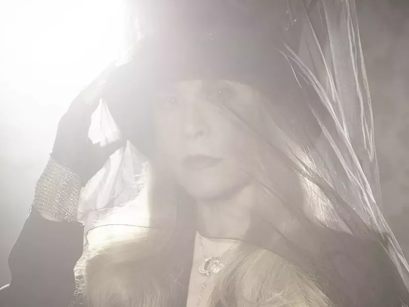 Image: Stevie Nicks wearing a hat and veil
