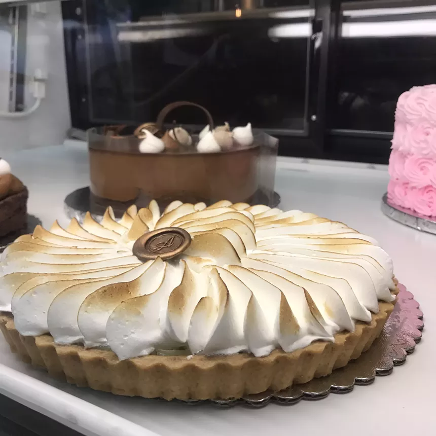 The Best Bakeries to Visit During the Holidays in Fort Lauderdale
