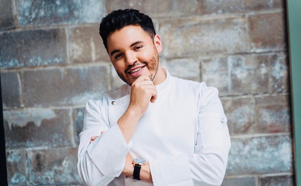Local Chef Chris Valdes Hosts New Cooking Show ¡Que Delicioso!