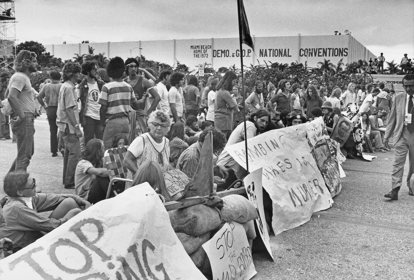 Protesters outside the Miami Beach Convention Center during the 1972 Republican National Convention