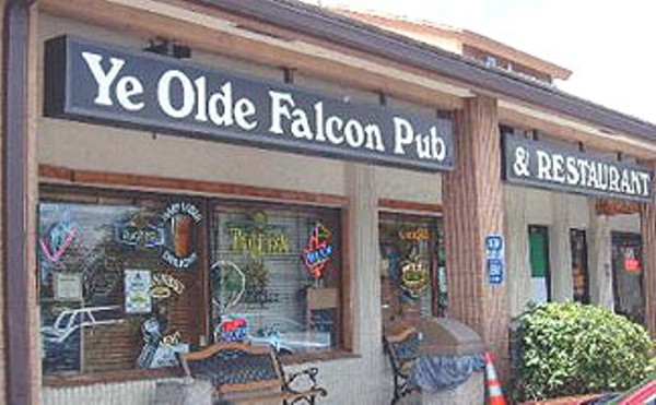 Ye Olde Falcon Pub